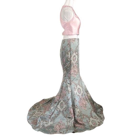 Alyce PARIS 2 PIECES FLORAL EMBROIDERED BROCADE HIGH RISE SKIRT HALTER TOP DRESS - Picture 3 of 10